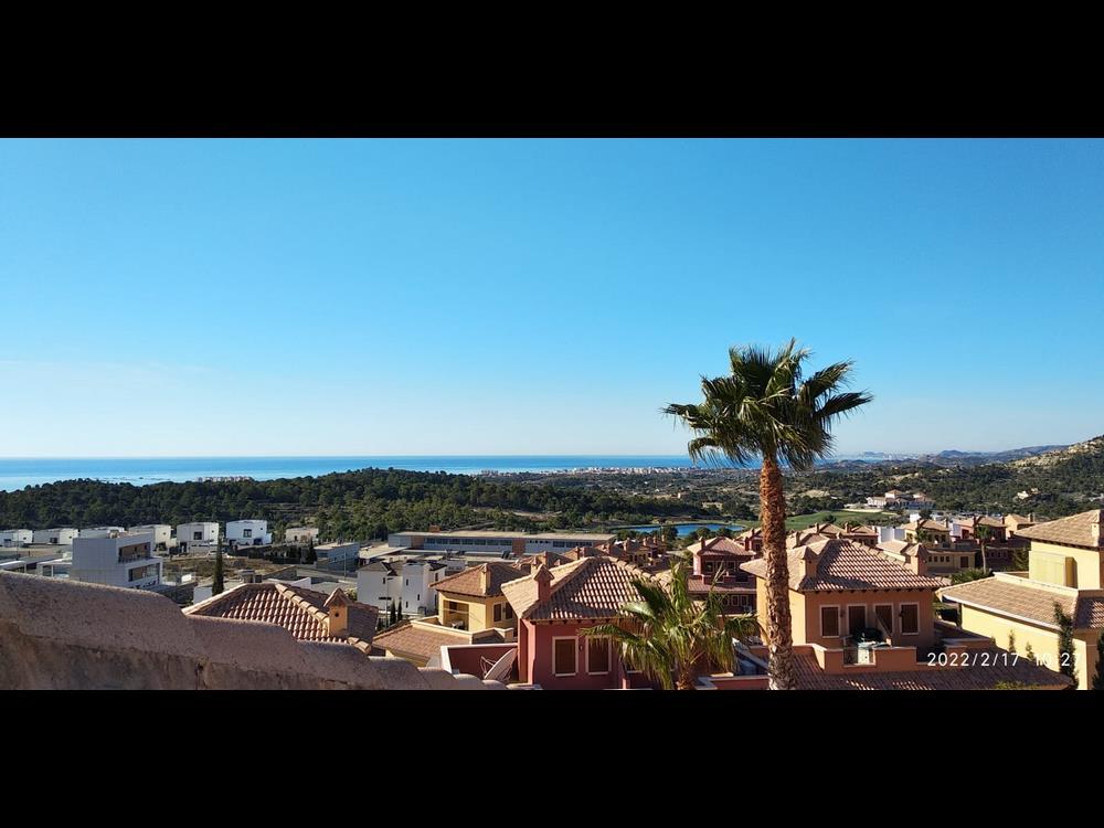 Groot chalet met apart appartement + zeezicht–Finestrat